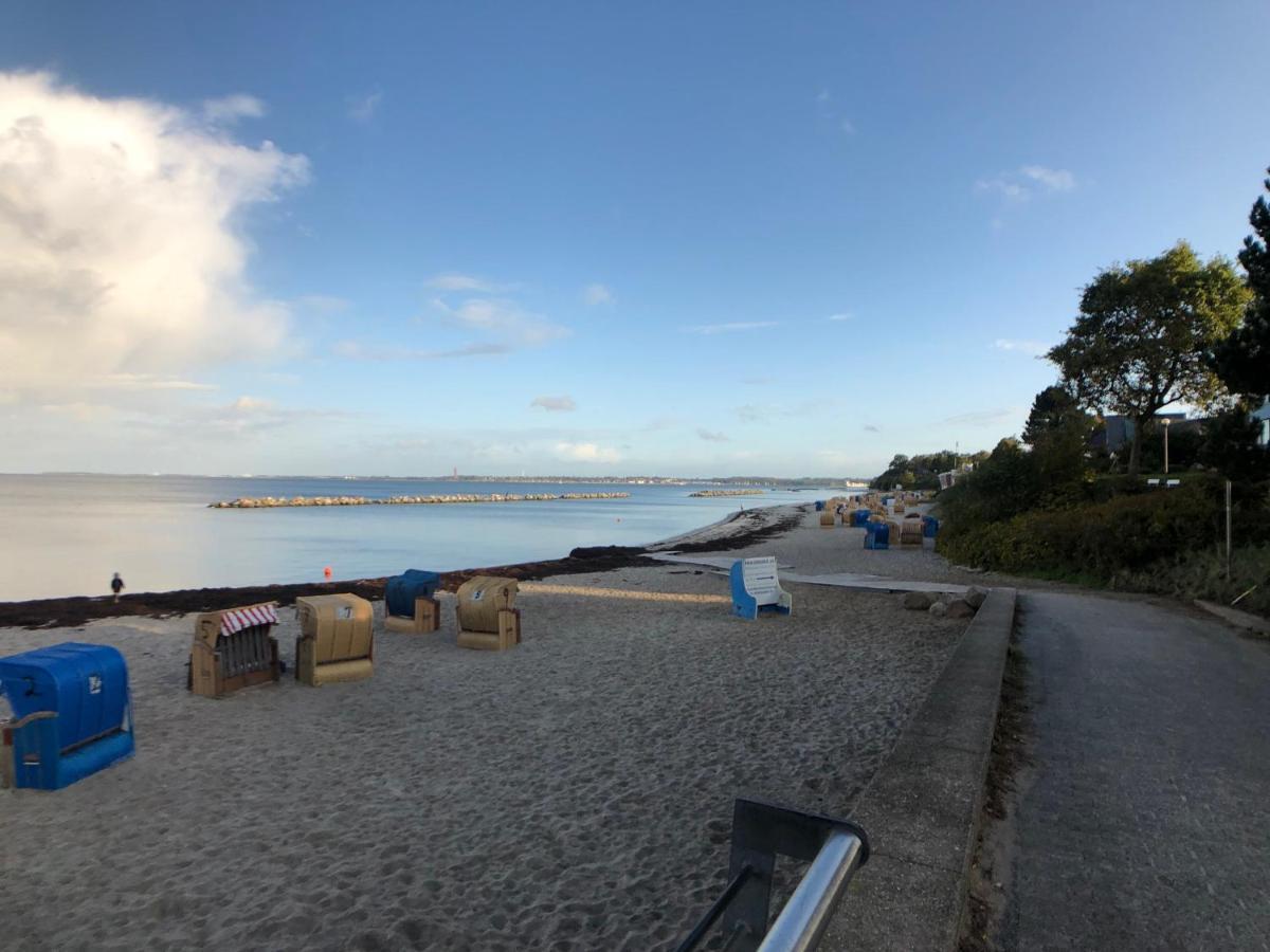 Nur 50M Zum Yachthafen Und 100M Zum Strand Кил Екстериор снимка